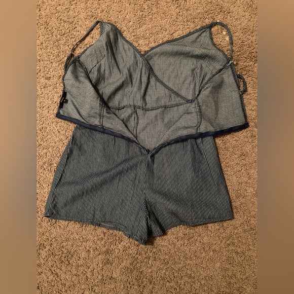 Blashe Blue & White Striped Romper. Size Medium. - Picture 8 of 9